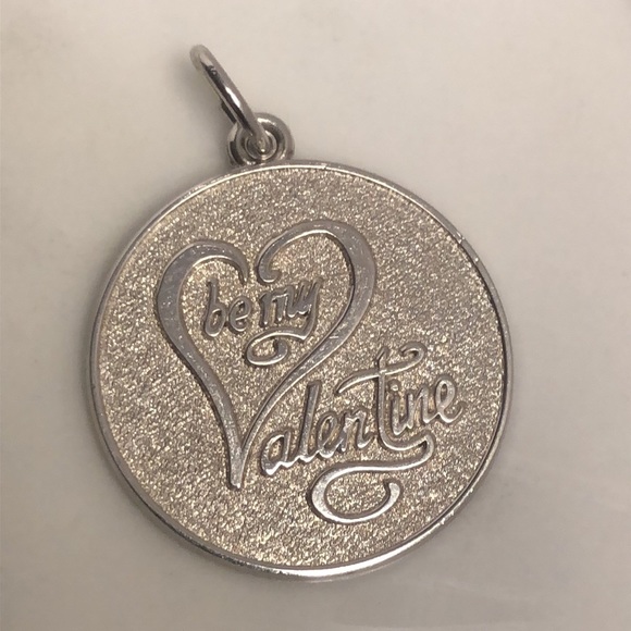 Be my Valentine sterling silver vintage pendant bracelet charm - Picture 1 of 4